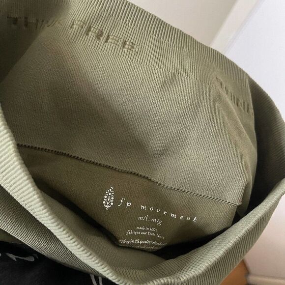 Free People FP movement olive green seamless leggings size M/L - Picture 5 of 5